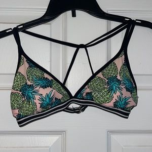 pineapple bikini top 🍍